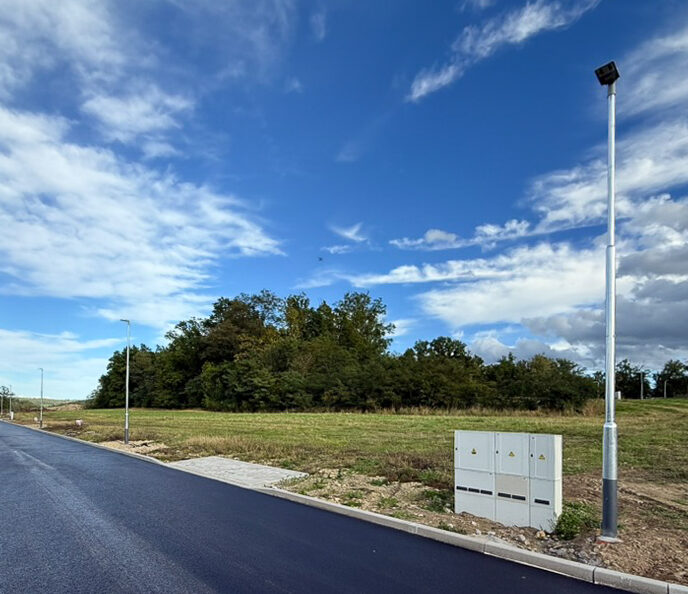 A4986A68-13AA-4421-9F84-38627C0B33BA_1_105_c